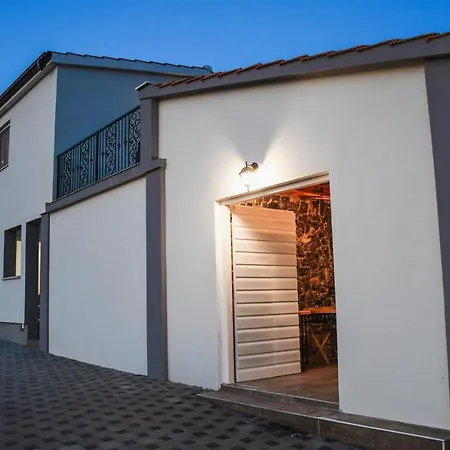 Appartamento Olea Biograd Na Moru